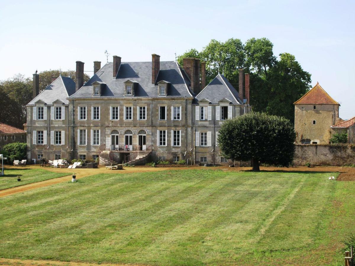 Chateau Des Noces Bazoges-en-Pareds Dış mekan fotoğraf